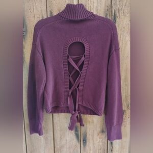 525 Women's Open Back Sweater Sz S Purple Cowl Neck NWT